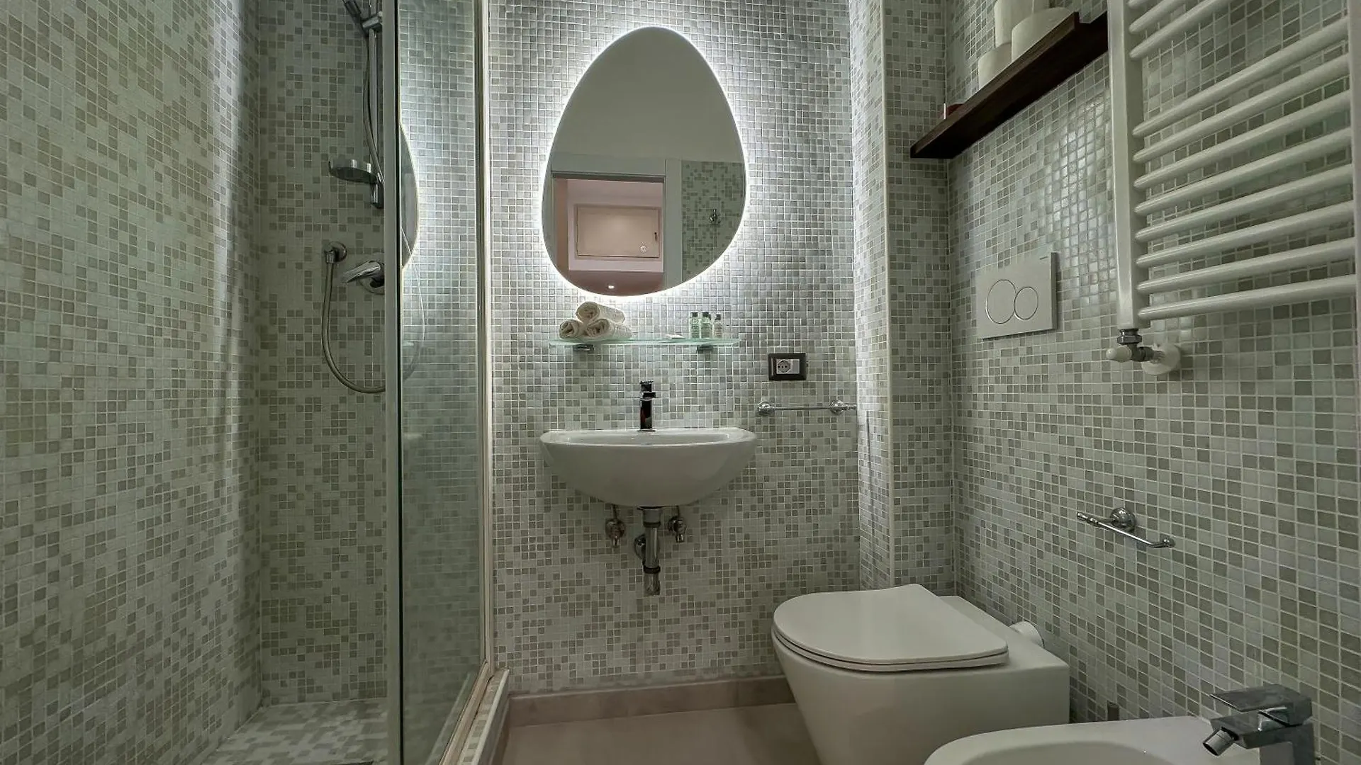 Melody Residence Roma Apartment